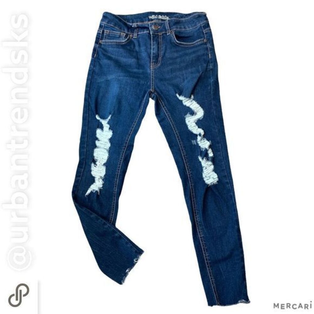 Wild fable 9 | stretch skinny distressed destroyed dark wash high waist